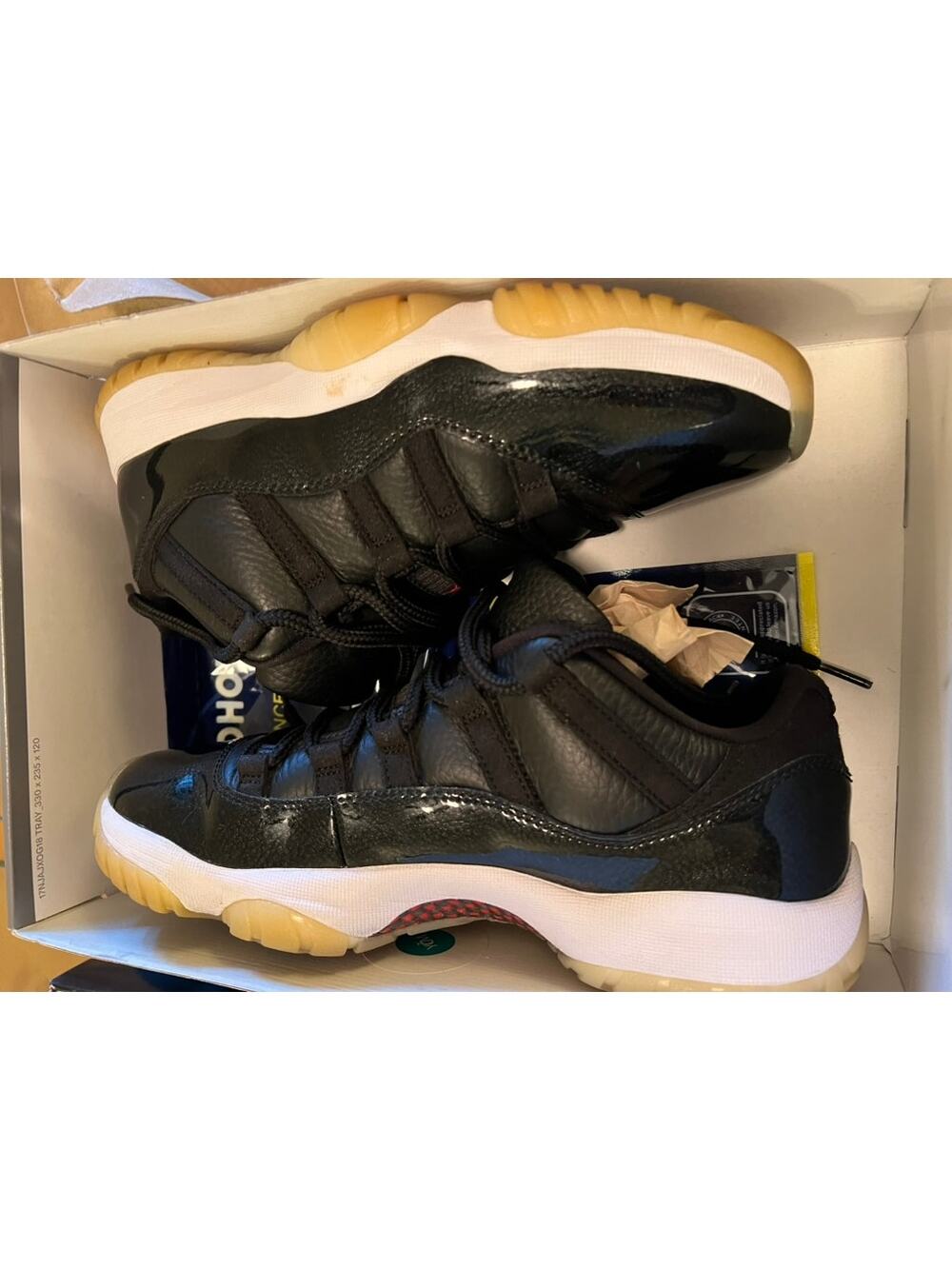 Nike Air Jordan 11 Retro Low Barons Size 9.5